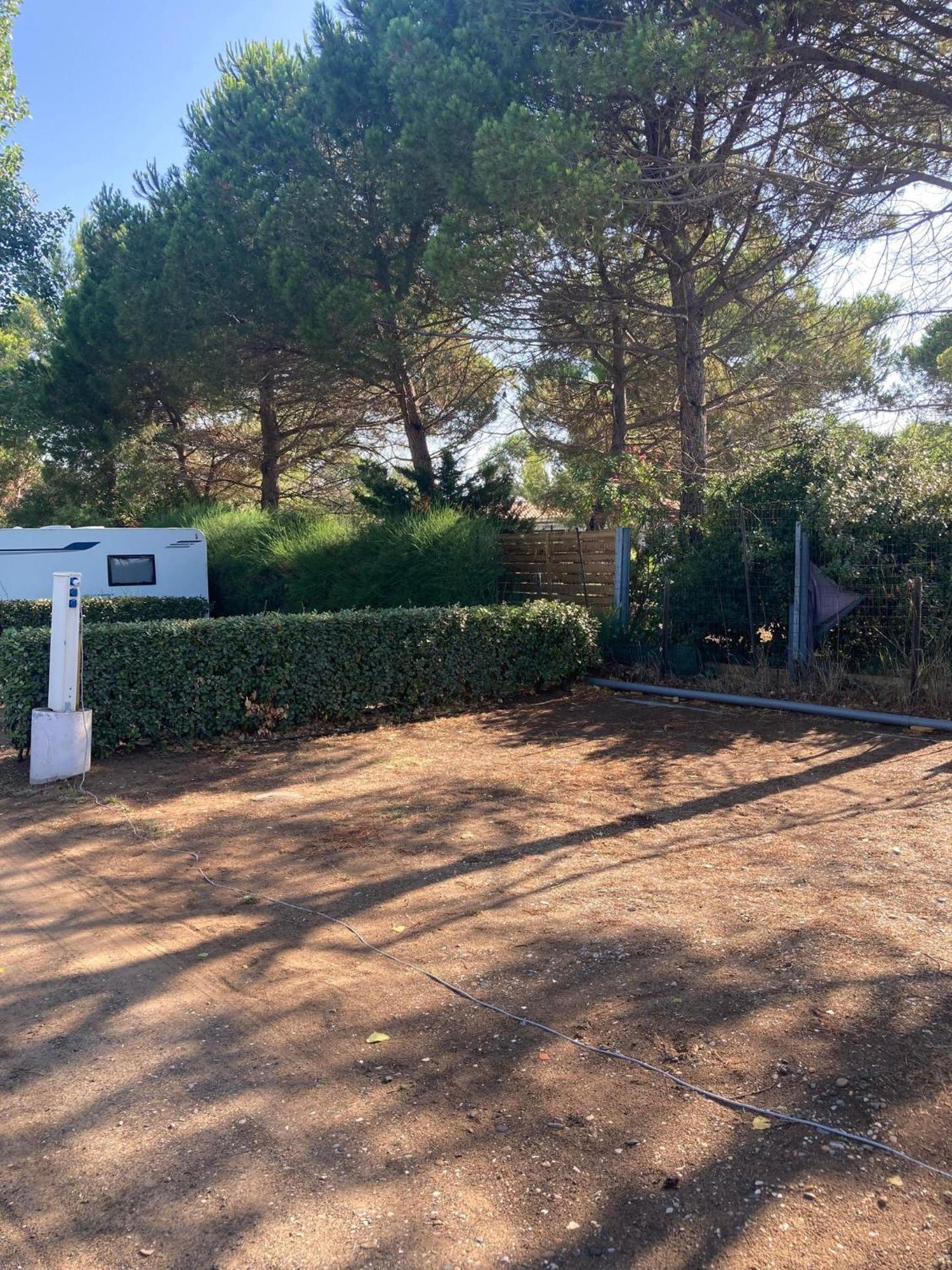 Camping Le Roucan West Vias Exteriér fotografie